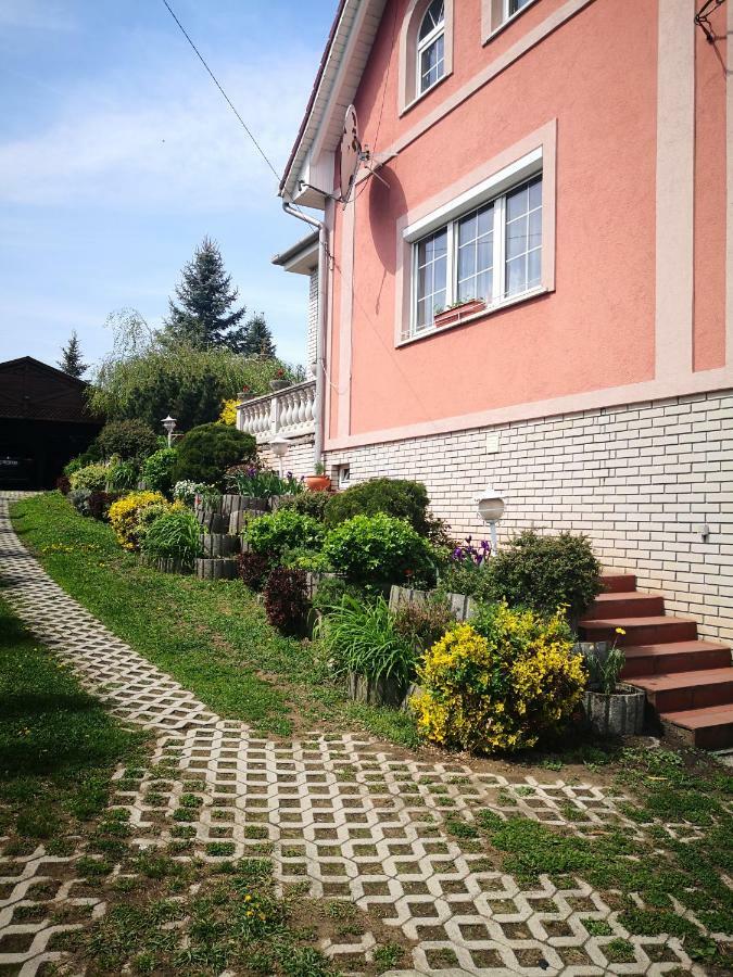 Berc Apartman Egerszalók Exteriér fotografie